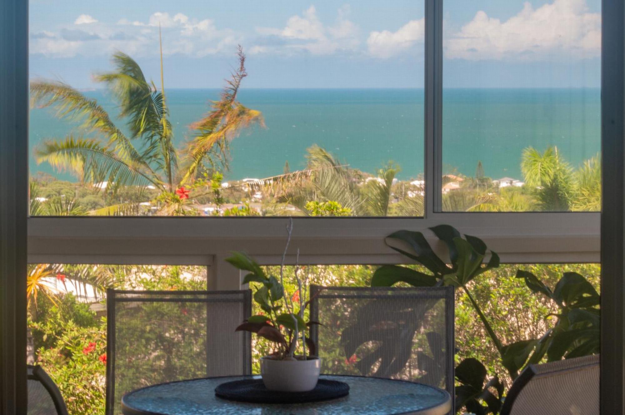 Bella Vista - Spectacular Ocean Views & Continental Breakfast Apartment Yeppoon Exterior photo