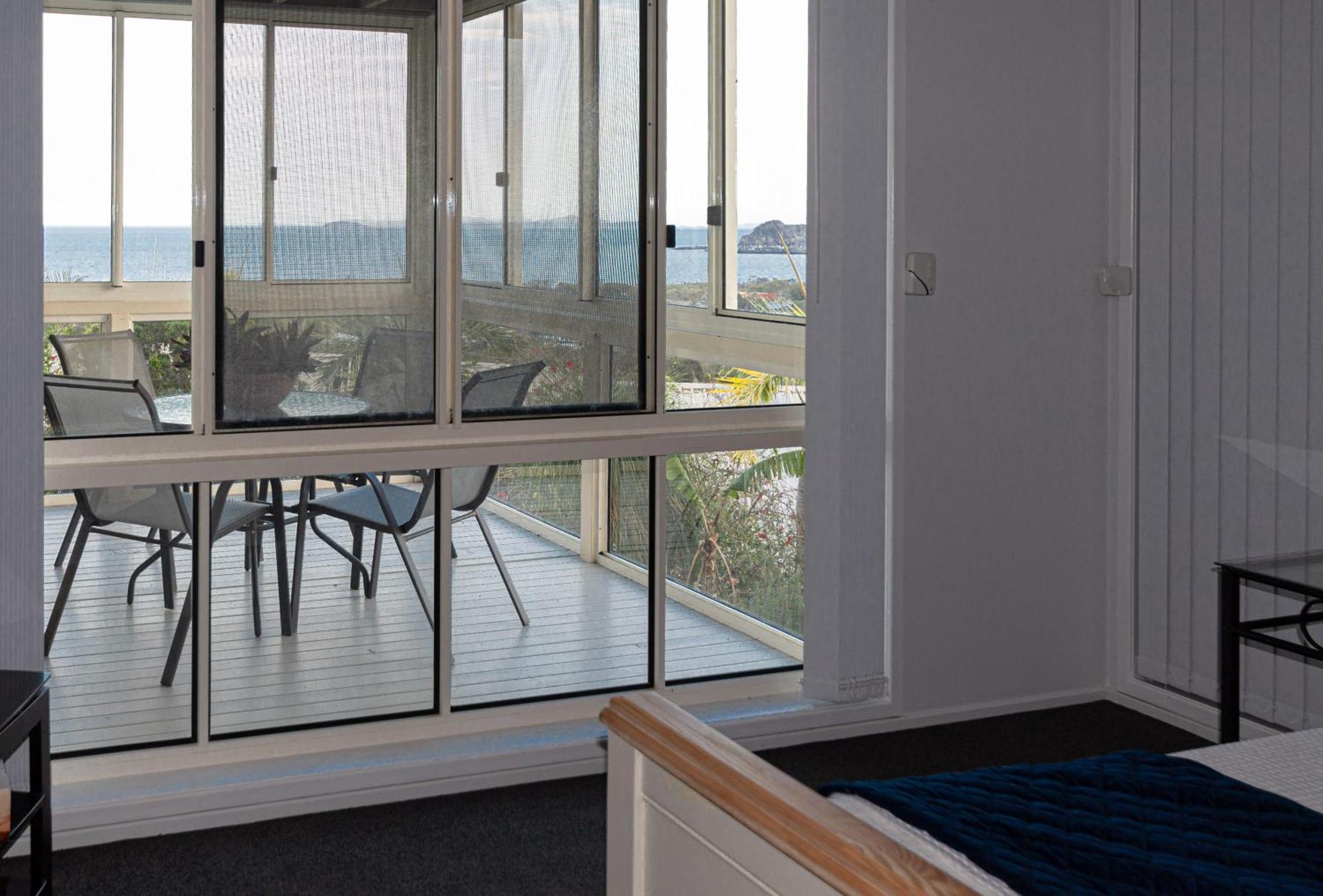 Bella Vista - Spectacular Ocean Views & Continental Breakfast Apartment Yeppoon Exterior photo